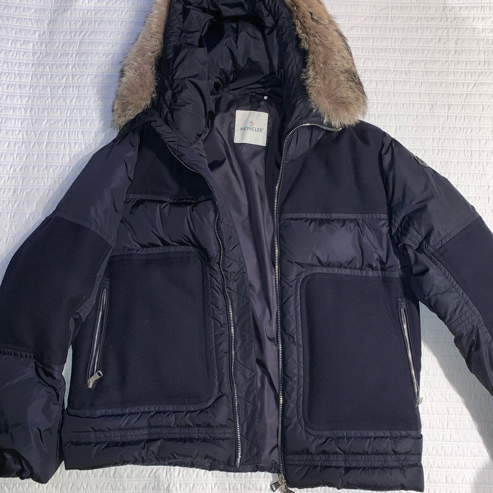 Moncler Mens down puffer jacket